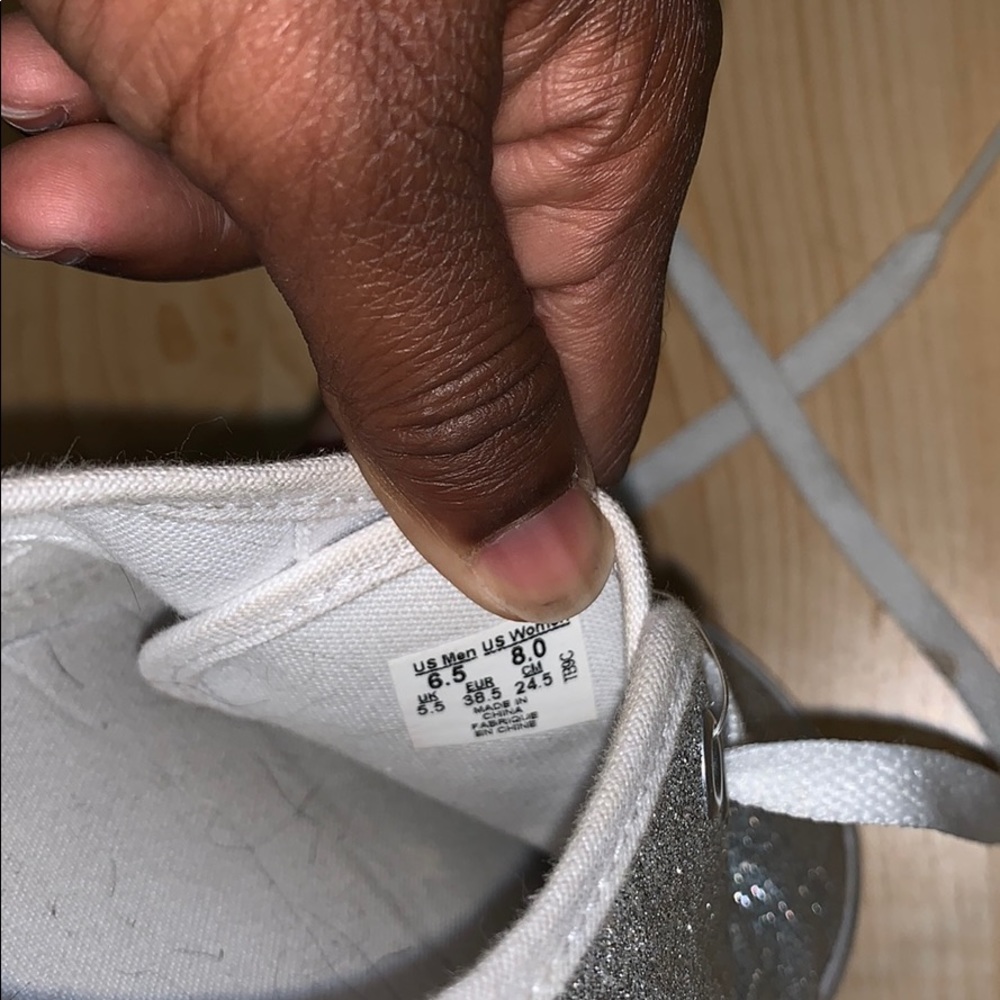 Silver Vans - Picture 4 of 4